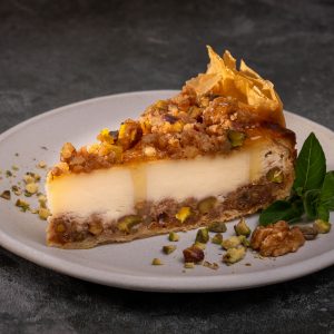 BAKLAVA CHEESECAKE